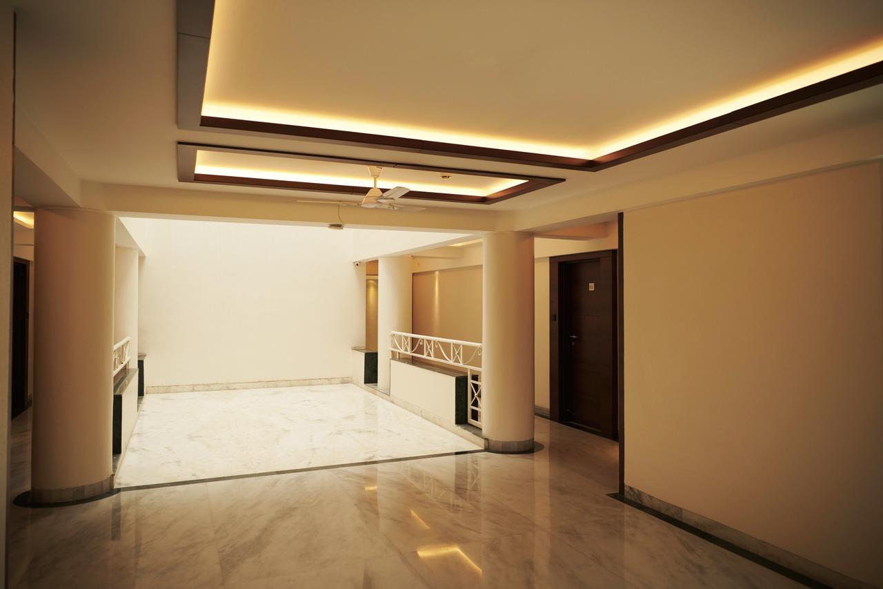 The Atithi Niwas Hotel Indore Buitenkant foto